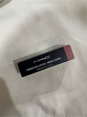MAC Powder Kiss Lipstick - Impulsive